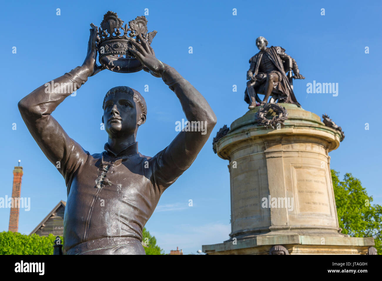 Gower Memorial e il Principe Hal statua, Stratford upon Avon, Warwickshire, Inghilterra, Regno Unito, Europa Foto Stock