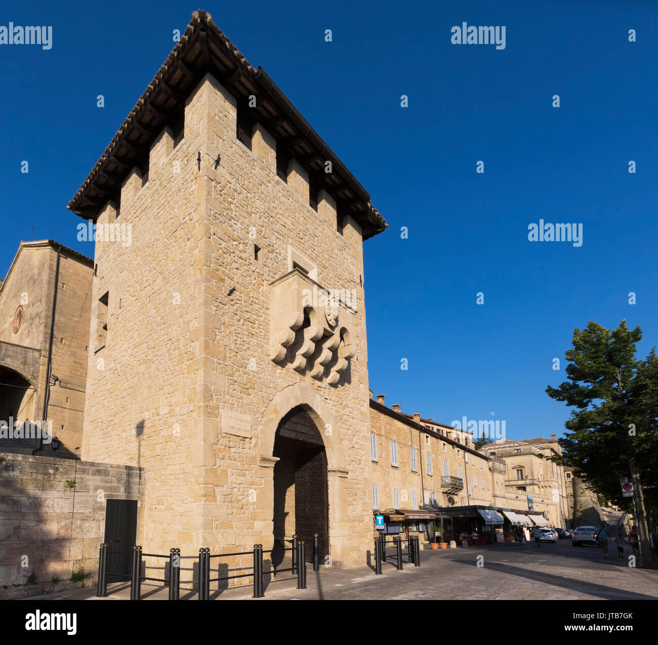 Repubblica di San Marino. Porta San Francesco, la porta di San Francesco, nota anche come porta del Loco. Ingresso nella città di San Marino. Foto Stock