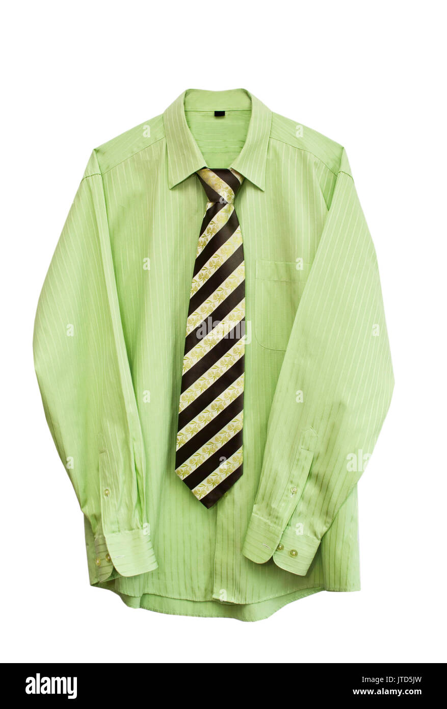 Camicia verde con una cravatta su uno sfondo bianco. Foto Stock