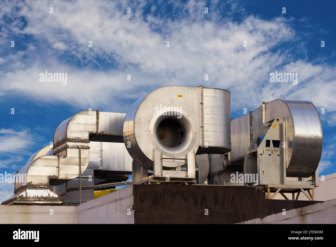 Acciaio industriale sistemi di condizionamento e ventilazione Foto Stock