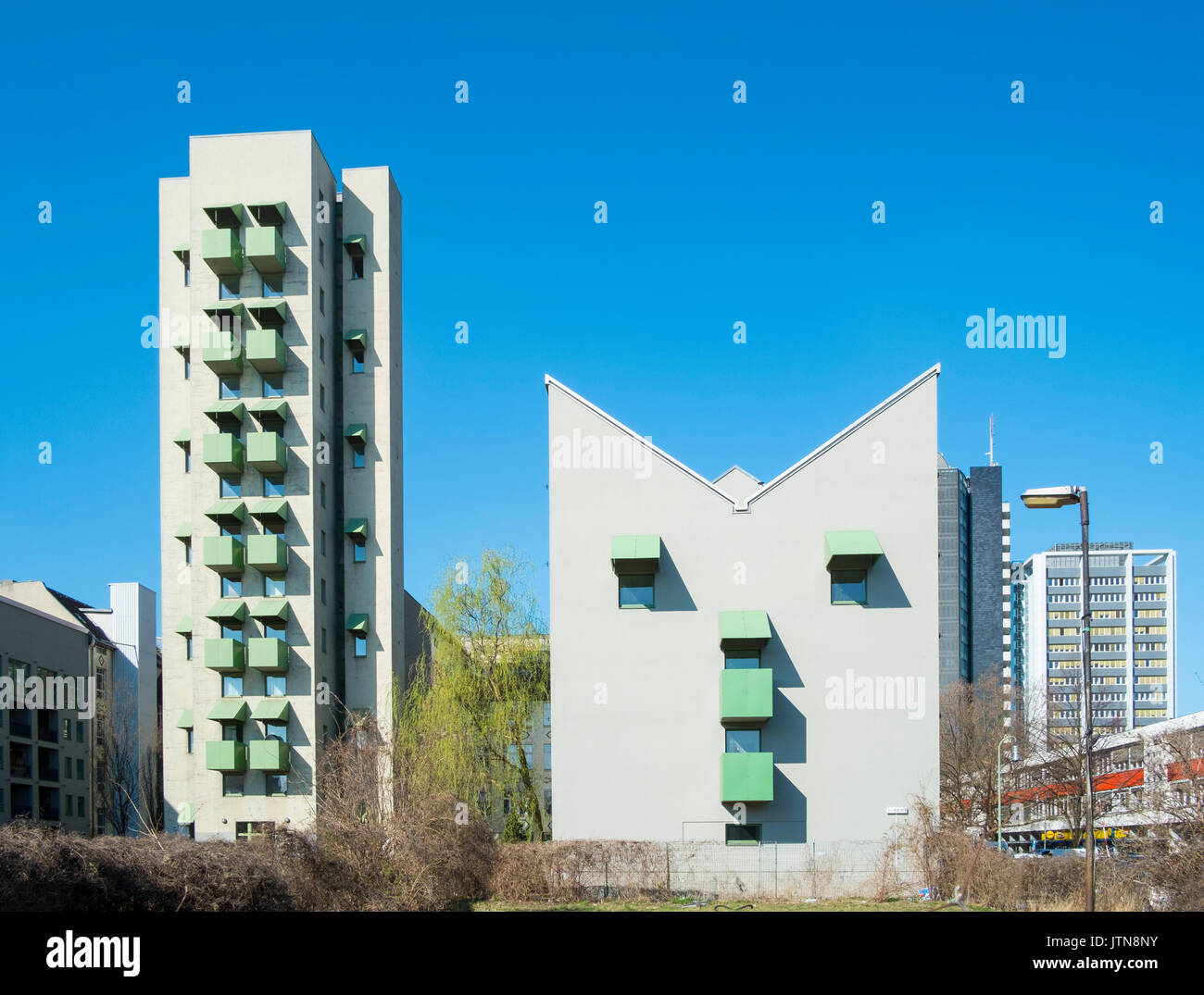 John Hejduk della torre di Kreuzberg e ali edifici di appartamenti a Berlino , Germania Foto Stock
