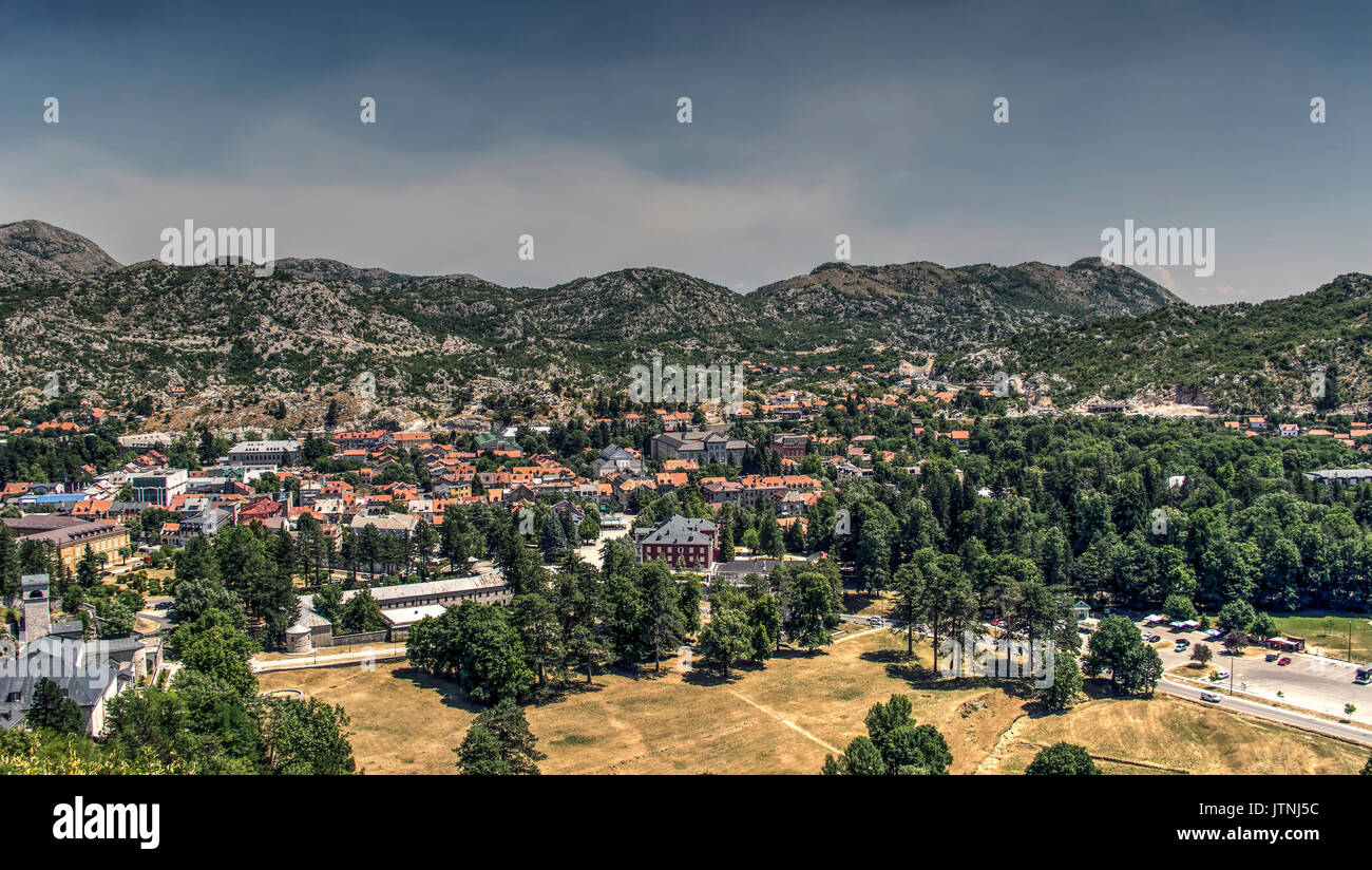 Cetinje, Montenegro - Vista panoramica della città Foto Stock