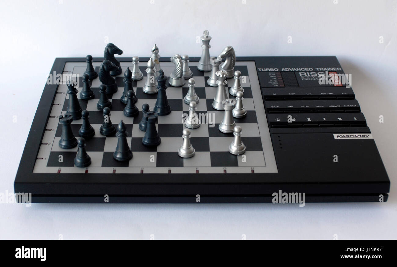 Elettronica Saitek scacchi Kasparov Turbo Advanced Trainer. Risc procesore stile. Fabbricato in Cina Foto Stock