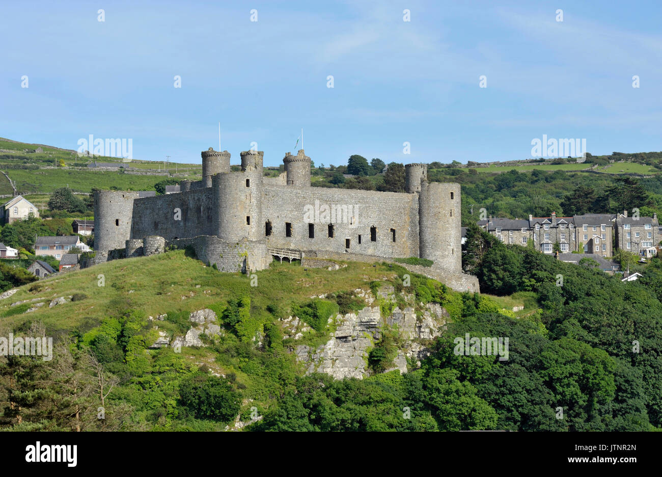 Harlech Castle in Gwynedd, il Galles del Nord, un castello medievale costruito nel XIII secolo da Edward I durante la sua invasione del Galles. Foto Stock