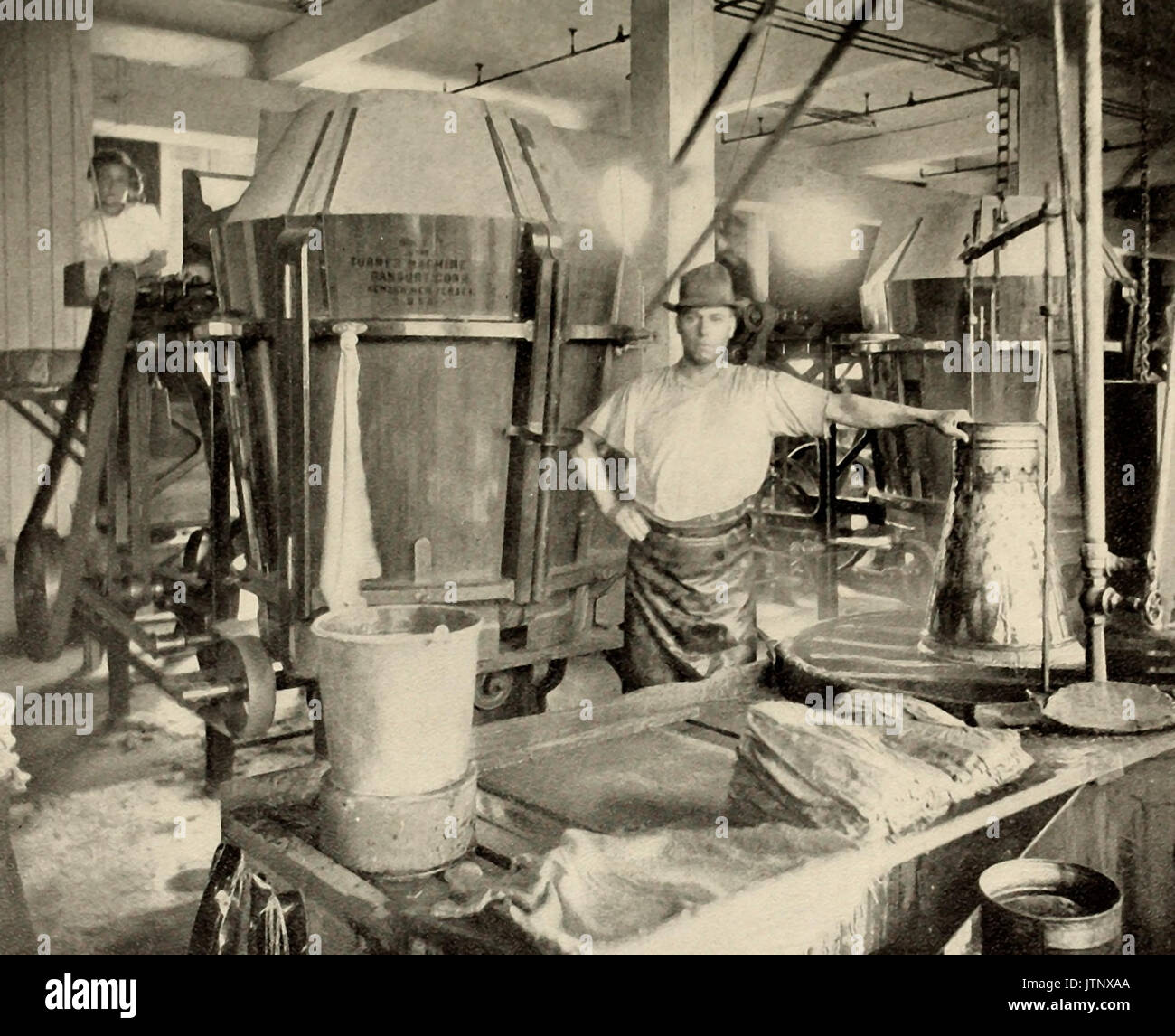 La Hat ex chiuso - Hat Factory, circa 1900 Foto Stock