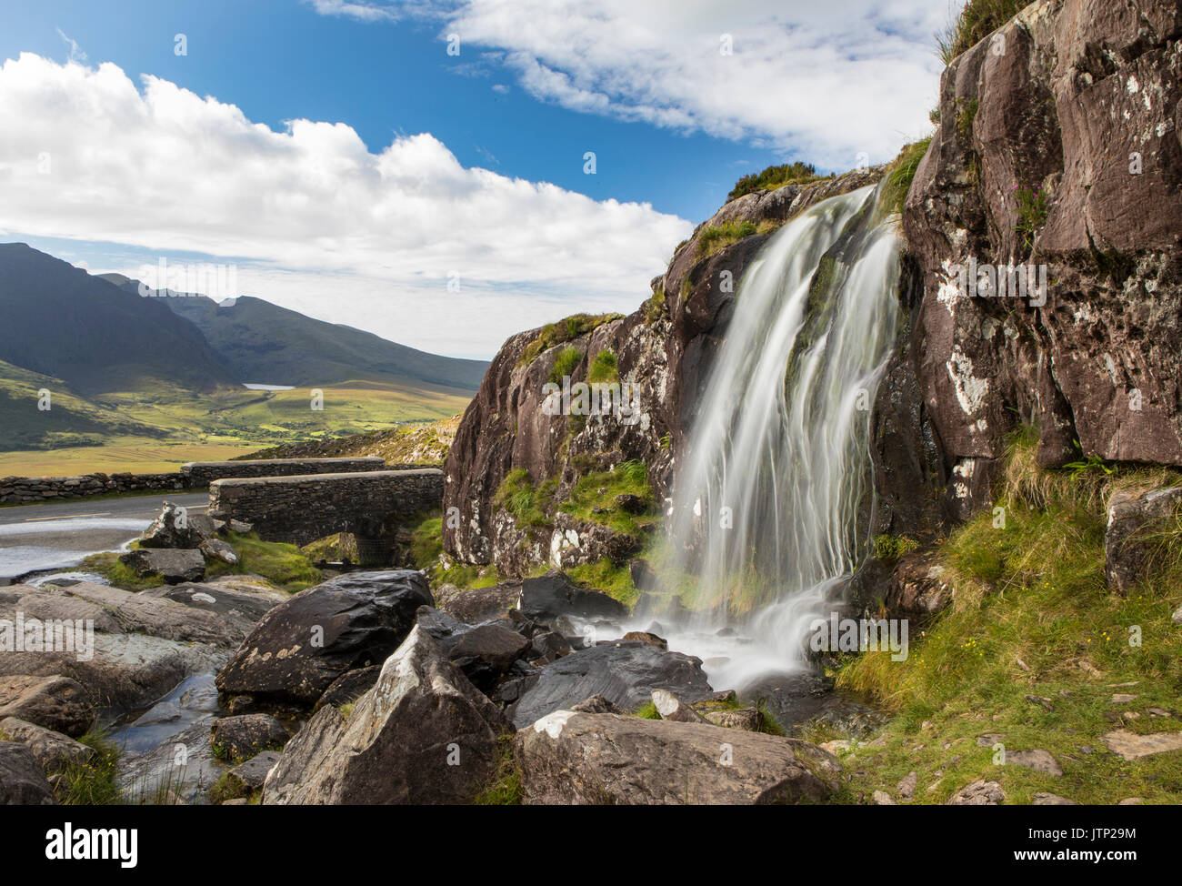 Cascata in Dingle, nella contea di Kerry Foto Stock