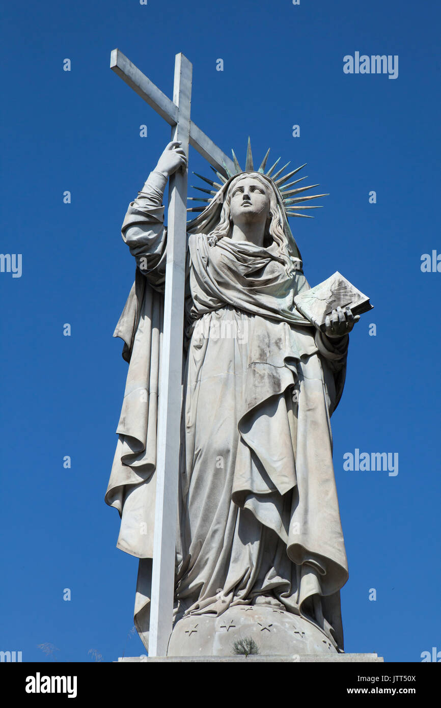 Allegoria della fede anche noto come allegoria della religione. Statua in marmo da scultore italiano Santo Varni a Staglieno Cimitero Monumentale (Cimitero monumentale di Staglieno) in Genova, liguria, Italy. Foto Stock