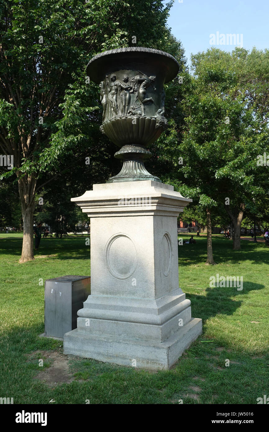 Navy Yard Urn (Lafayette Square) Washington, DC DSC05638 Foto Stock