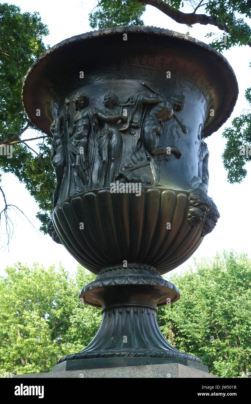 Navy Yard Urn (Lafayette Square) Washington, DC DSC05649 Foto Stock