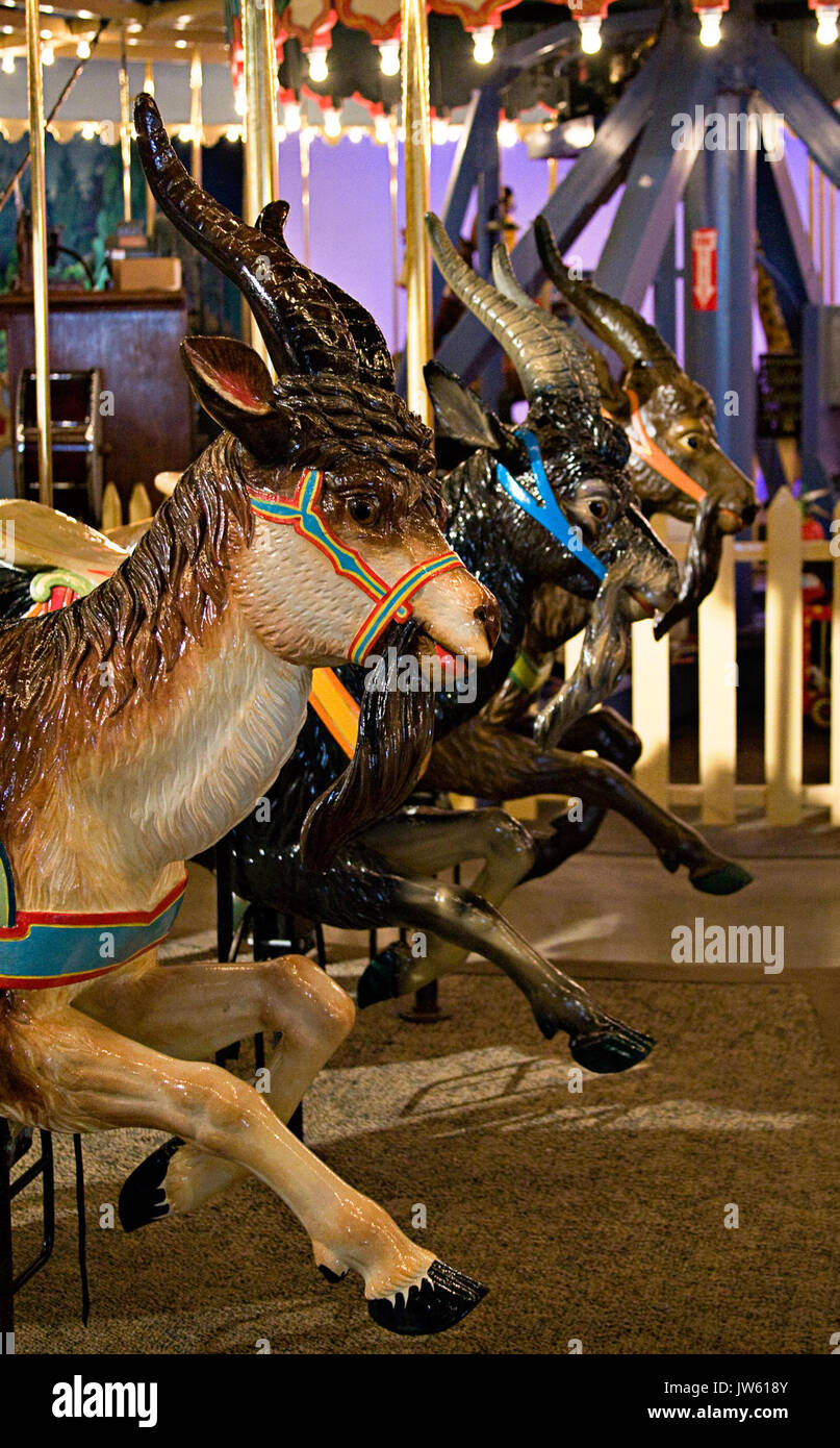 Childrensmuseumindianpolisgoatsoncarousel Foto Stock