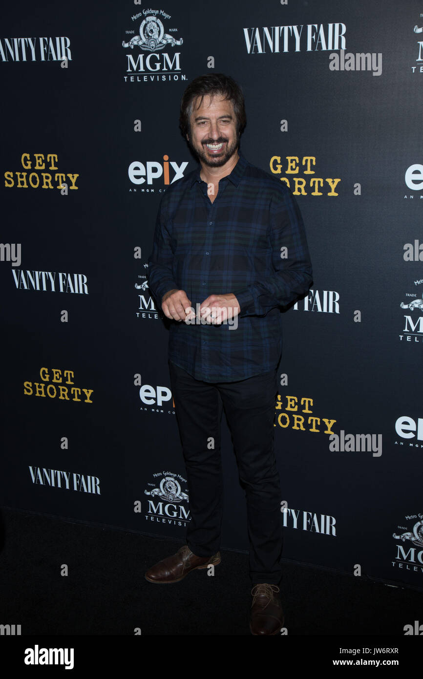 West Hollywood, Stati Uniti. 10 agosto 2017. Ray Romano partecipa alla prima dei tappeti rossi EPIX serie originale 'Get Shorty' Pacific Design Center SilverScreen Theatre Agosto 10,2017 West Hollywood, California Foto Stock