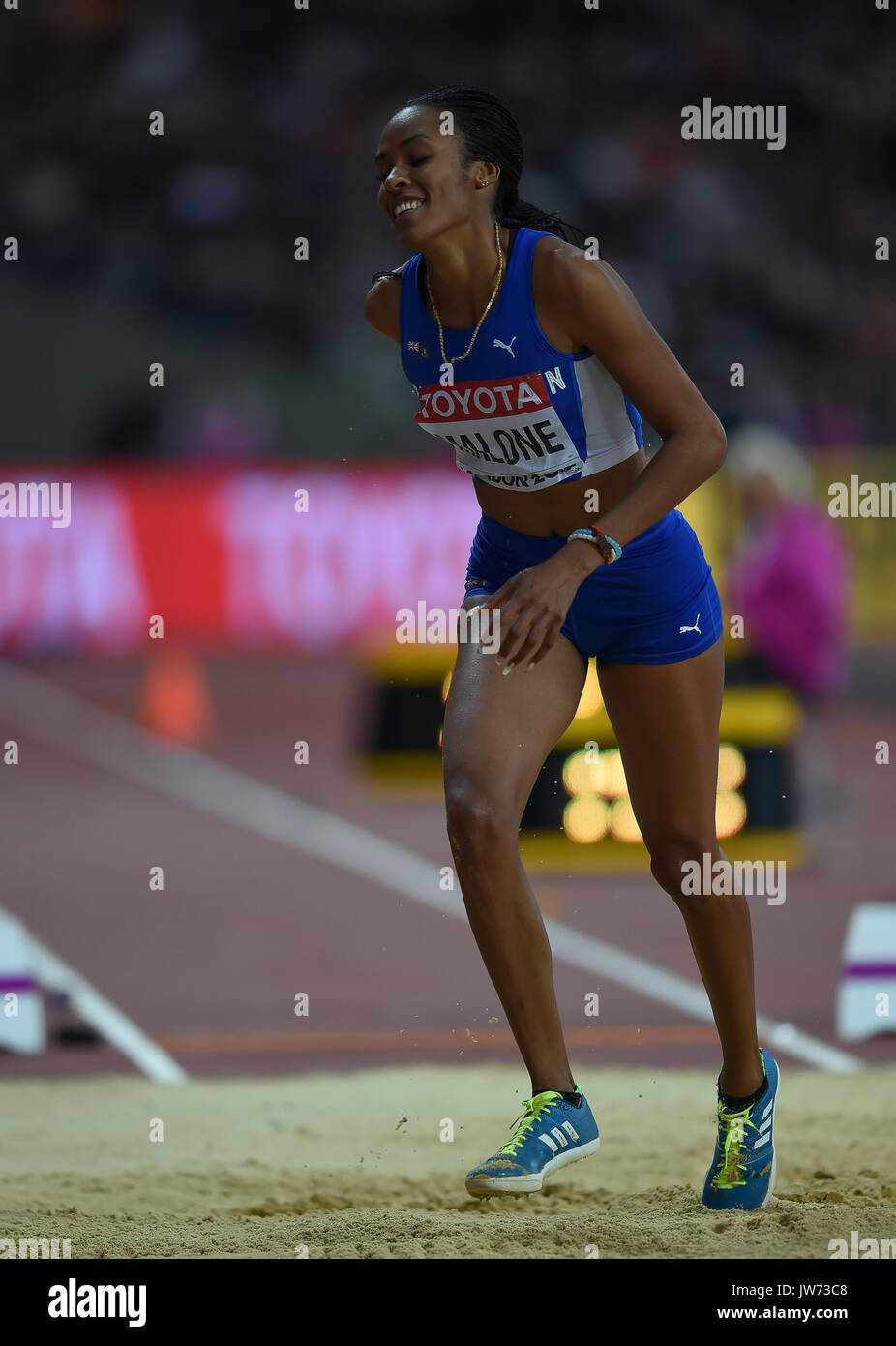 Londra, Regno Unito. 11 Ago, 2017. Chantel Malone del British Virgin Island salti nel salto in lungo Finale a Londra presso la IAAF 2017 Campionati del Mondo di atletica leggera. Credito: Ulrik Pedersen/Alamy Live News Foto Stock