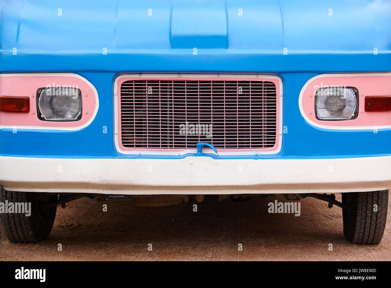 Hippie van parte anteriore. Retro Vintage veicolo. Viaggio Foto Stock