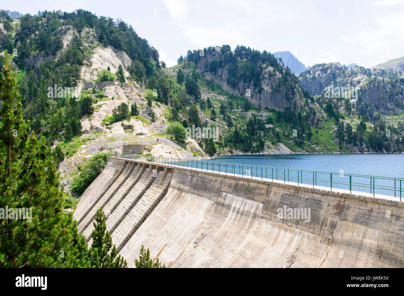 Colomers Laghi dei Pirenei catalani, Spagna. Parte del Parc Nacional d'Aigüestortes i Estany de Sant Maurici Foto Stock