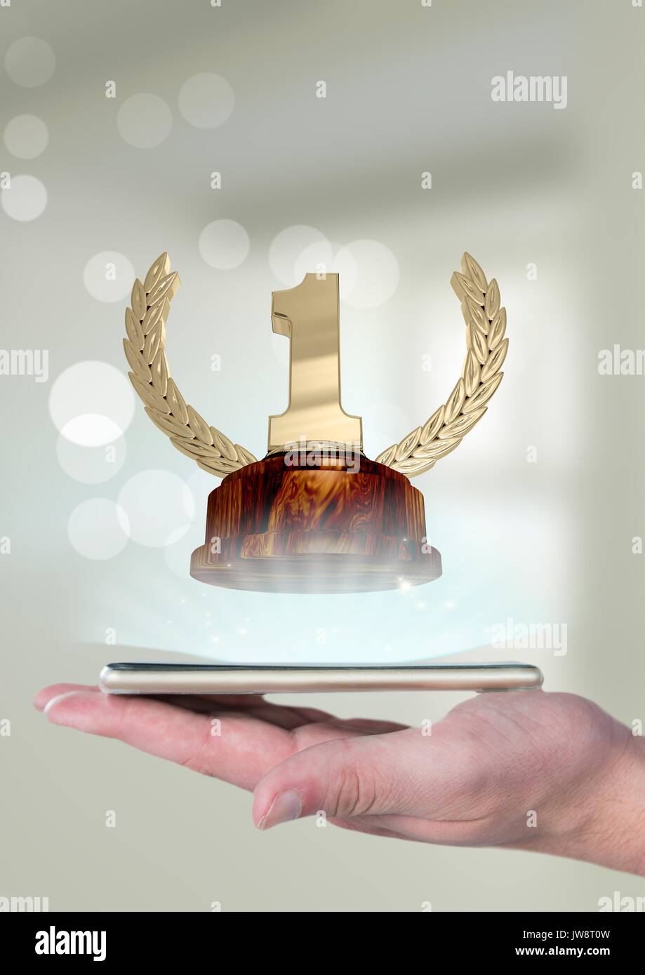 Composito Digitale della persona in possesso di un telefono cellulare con un trofeo Foto Stock