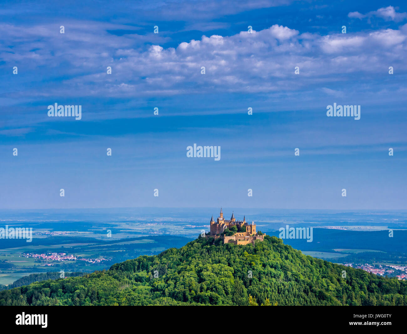 Burg Hohenzollern, Schwäbische Alb, Baden-Württemberg, Deutschland, Europa Foto Stock