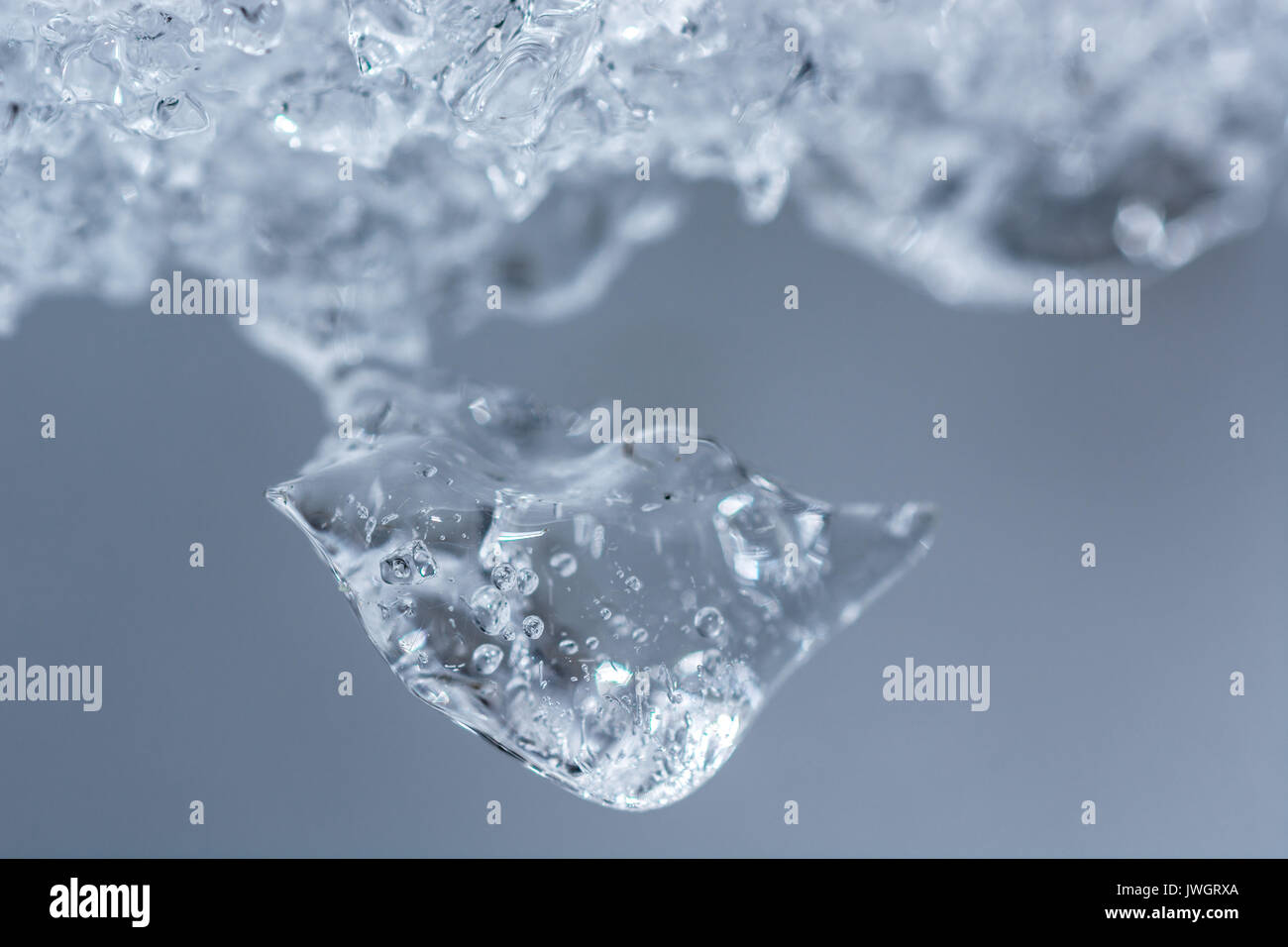 Il ghiaccio fuso e congelati dropplets Foto Stock
