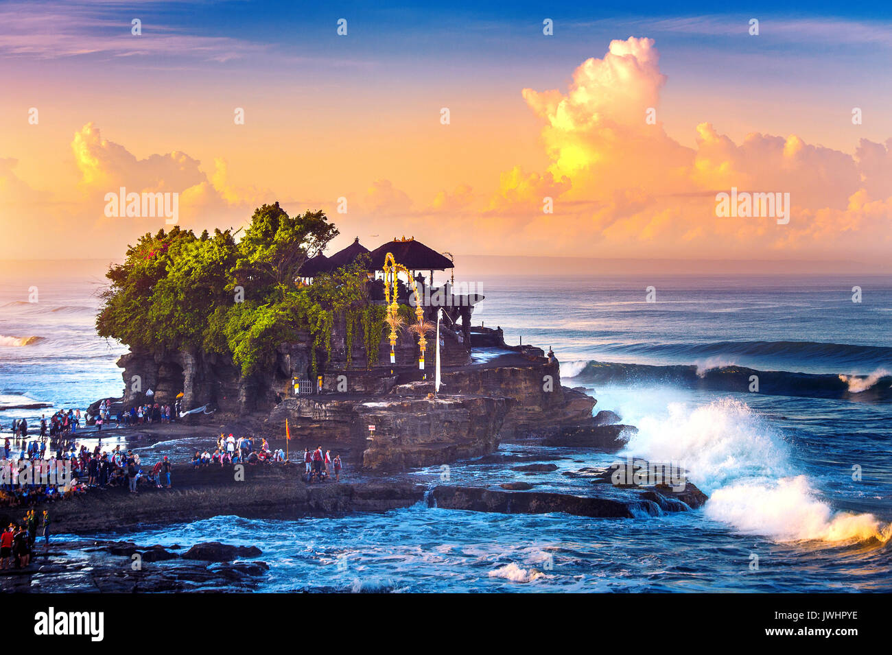 Dal Tempio Tanah Lot nell isola di Bali Indonesia. Foto Stock