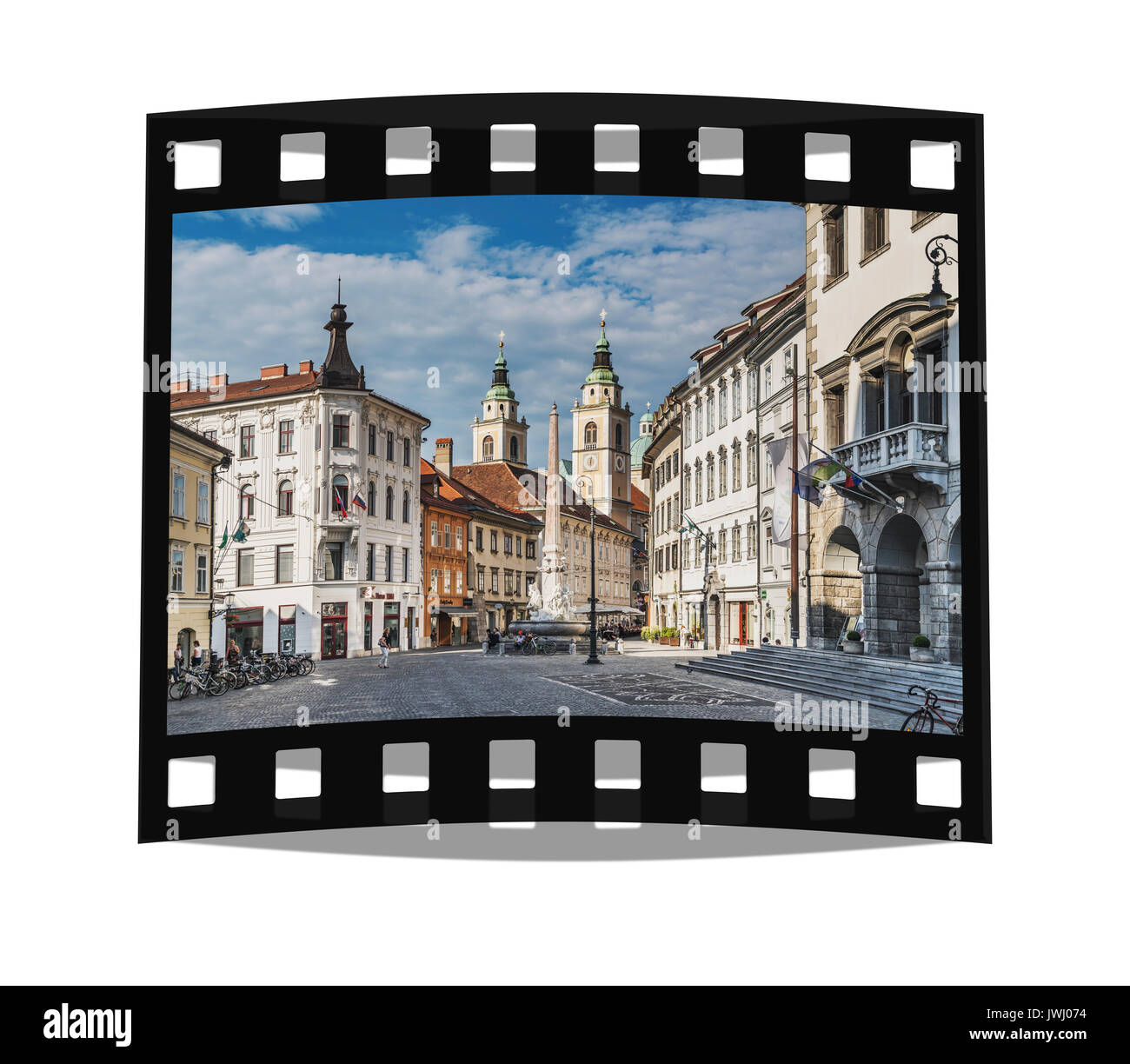 Vista sulla piazza del municipio, la Cattedrale di San Nicola. La cattedrale barocca è dedicata a San Nicola di Myra, Lubiana, Slovenia, Europa Foto Stock