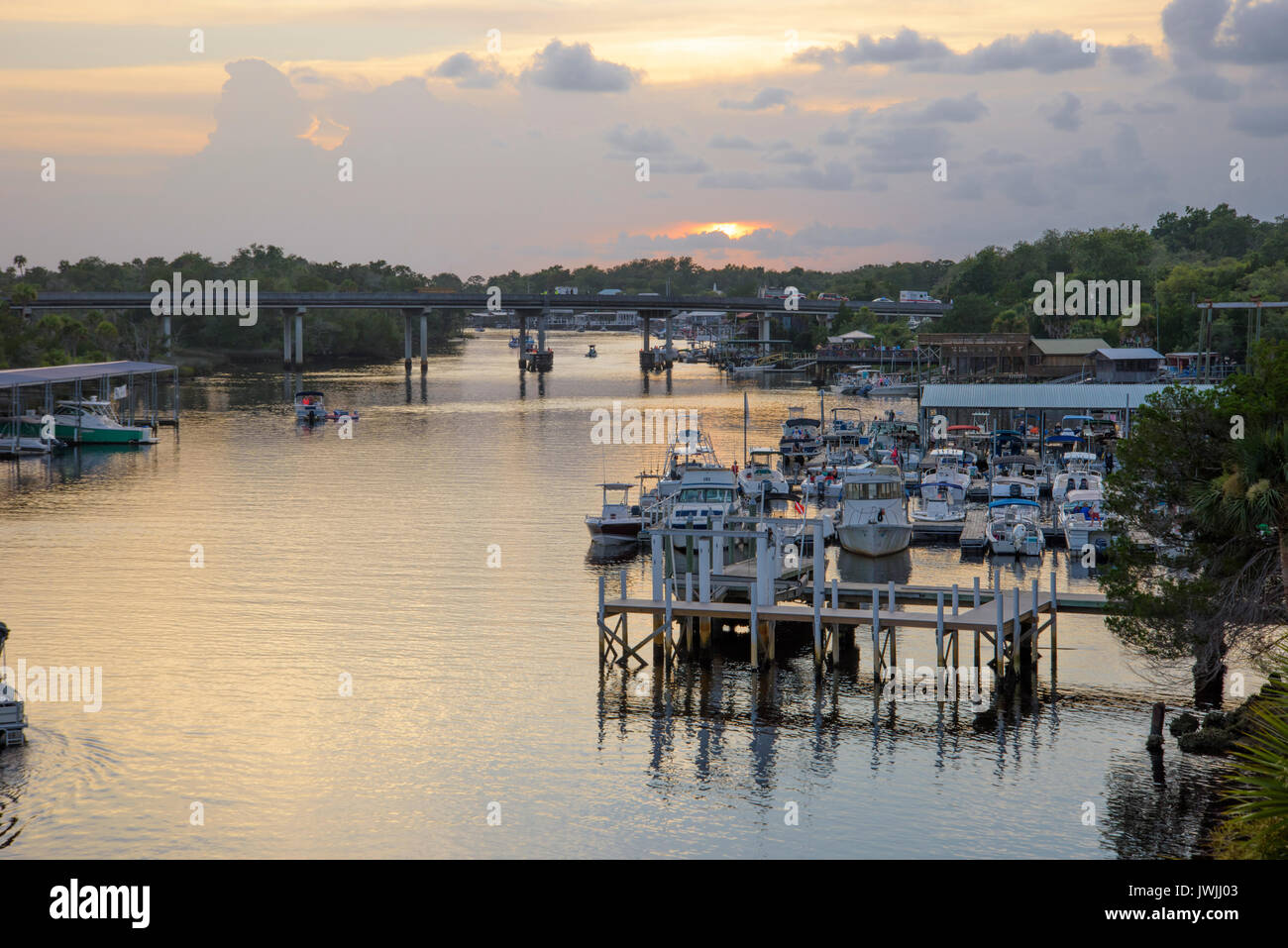 Fiume Steinhatchee marinas al crepuscolo Foto Stock