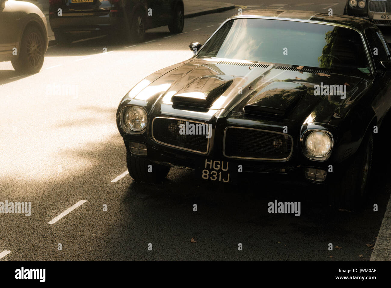 Un parcheggiato la Pontiac Firebird nelle strade di Londra Foto Stock