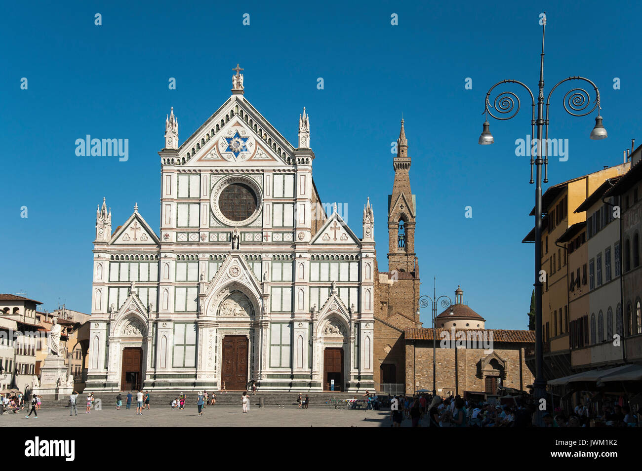 Gotica Basilica di Santa Croce (Basilica di Santa Croce) sulla Piazza di Santa Croce nel centro storico di Firenze elencati di patrimonio mondiale dall UNESCO nel Foto Stock