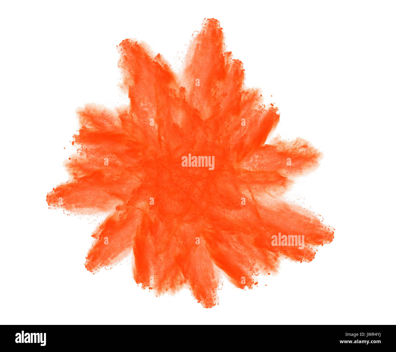 Arancione polvere colorata esplosione splash isolati su sfondo bianco Foto Stock