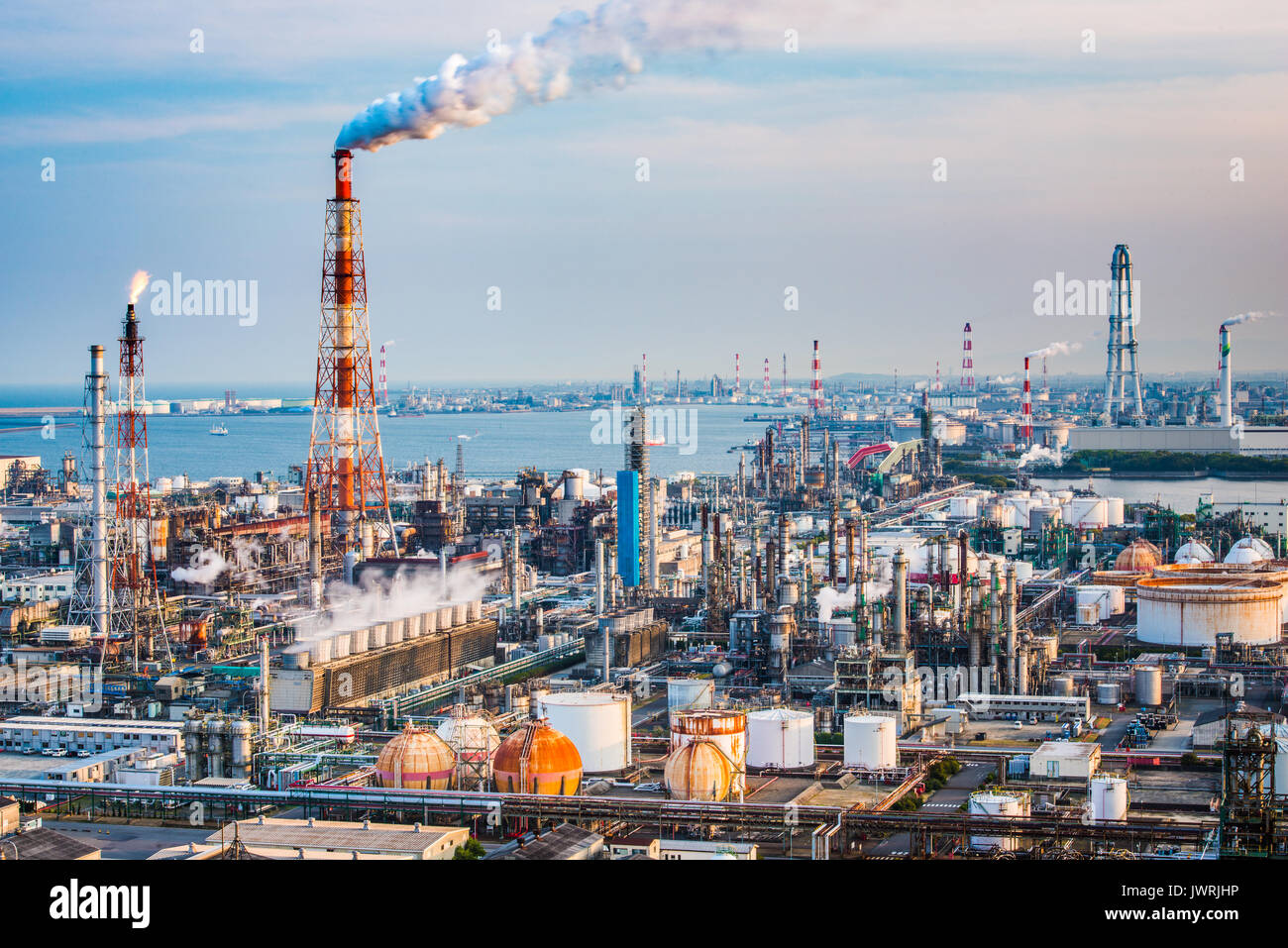 Le fabbriche di Yokkaichi, Giappone. Foto Stock