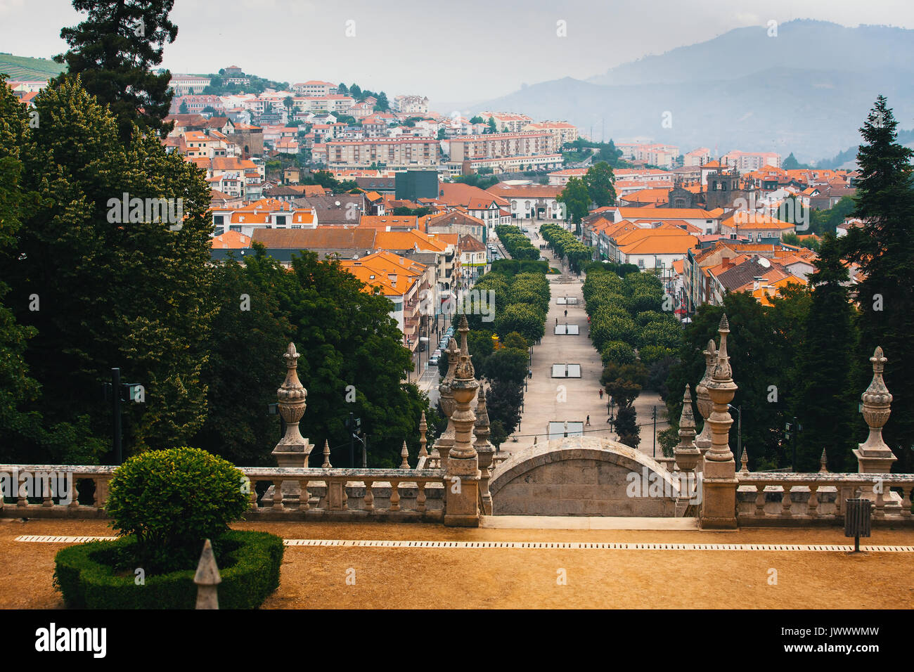 Vista superiore della città di Lamego, il nord del Portogallo. Foto Stock