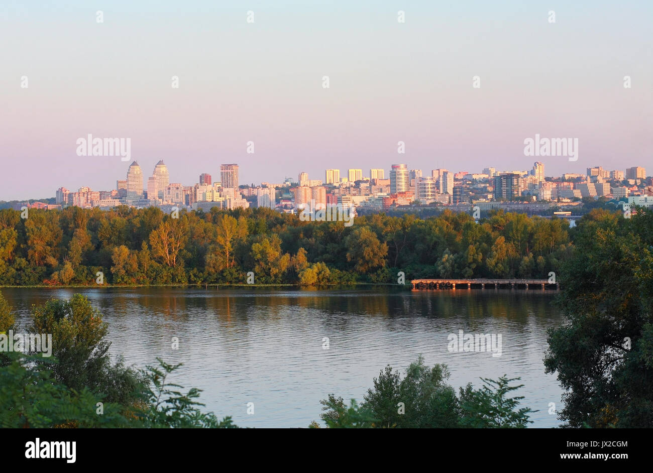 Dnepropetrovsk (Dnieper) paesaggio urbano, fiume Dnieper, Ucraina Foto Stock