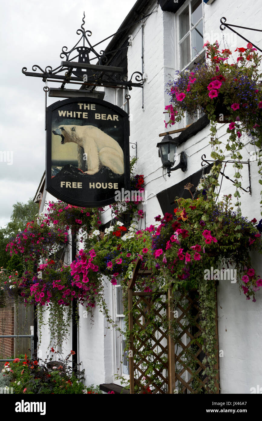 L'orso bianco pub, Tewkesbury, Gloucestershire, England, Regno Unito Foto Stock