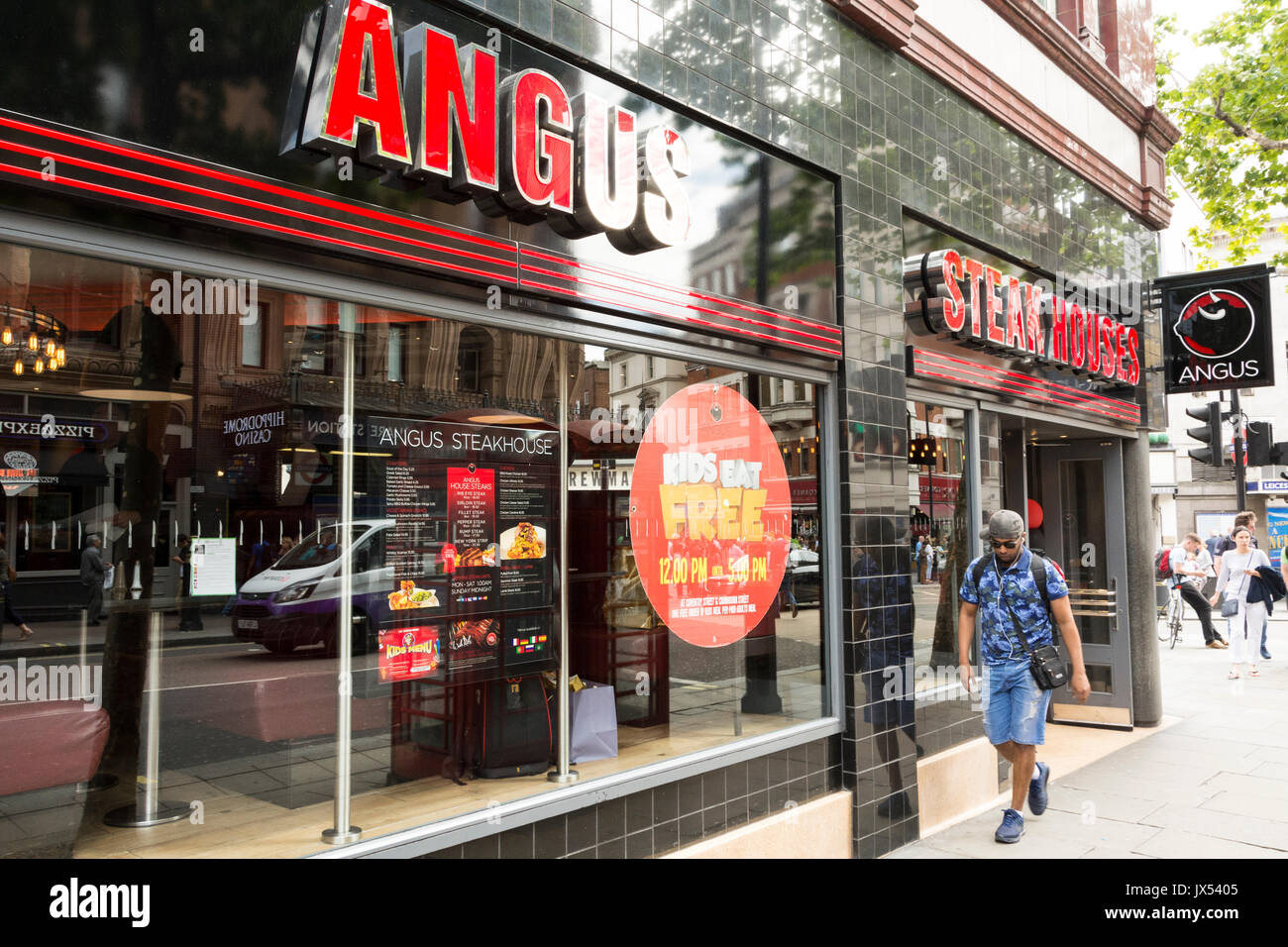 L'Angus Steak House Leicester Square Restaurant, London, Regno Unito Foto Stock