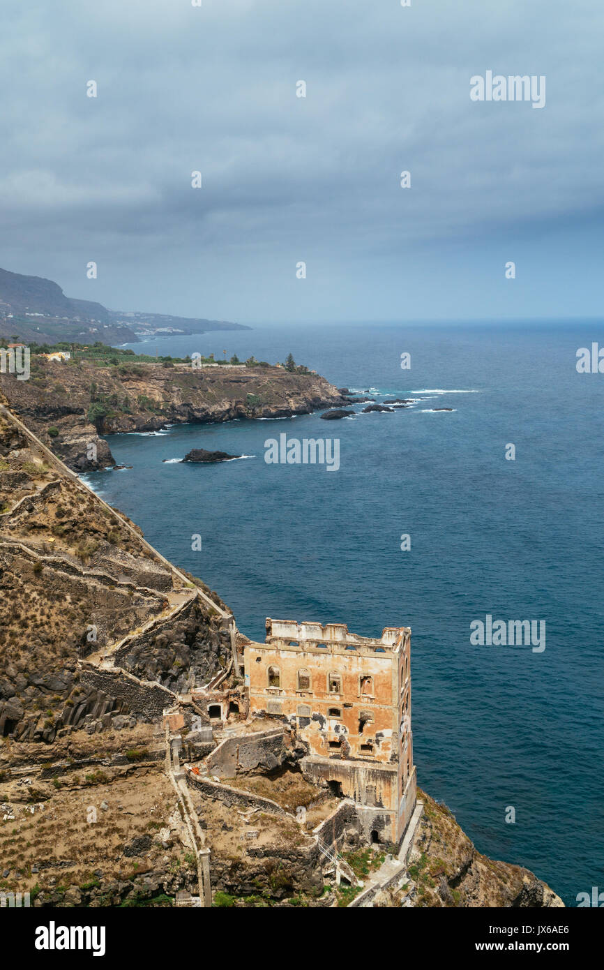 Una breve passeggiata costiera alla Galeria La Fajana, Los Realejos, Santa Cruz de Tenerife, Spagna, in estate 2017 Foto Stock