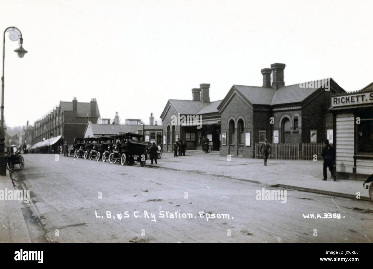 Epsom Town station (postcard) Foto Stock