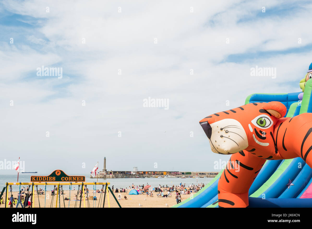 Angolo giochi per bimbi, Margate Beach, Kent, Regno Unito Foto Stock