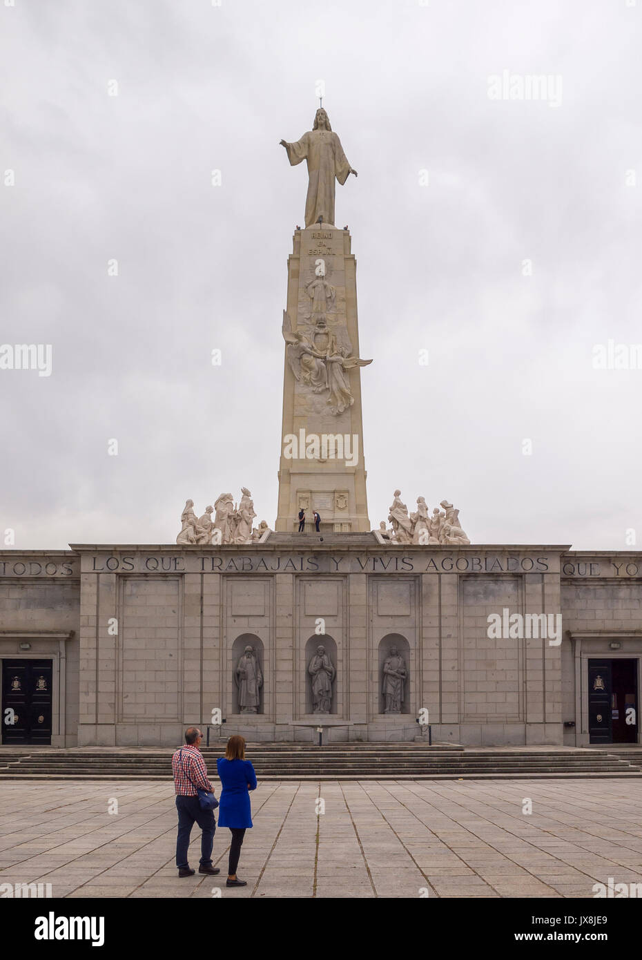 Monumento al Sagrado Corazón de Jesús en el Cerro de los Ángeles ...