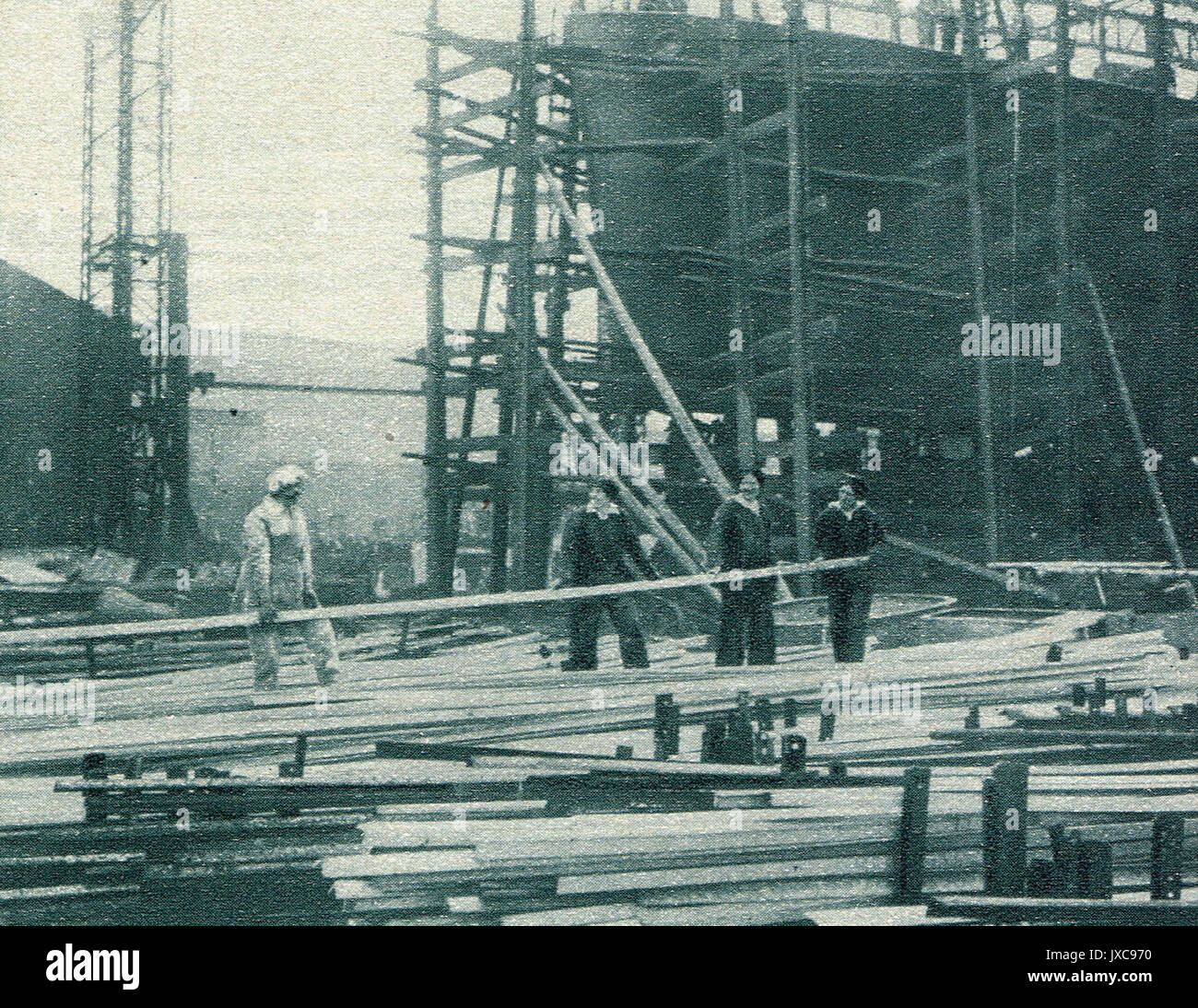 Le donne che lavorano presso un cantiere navale, WW1 Foto Stock