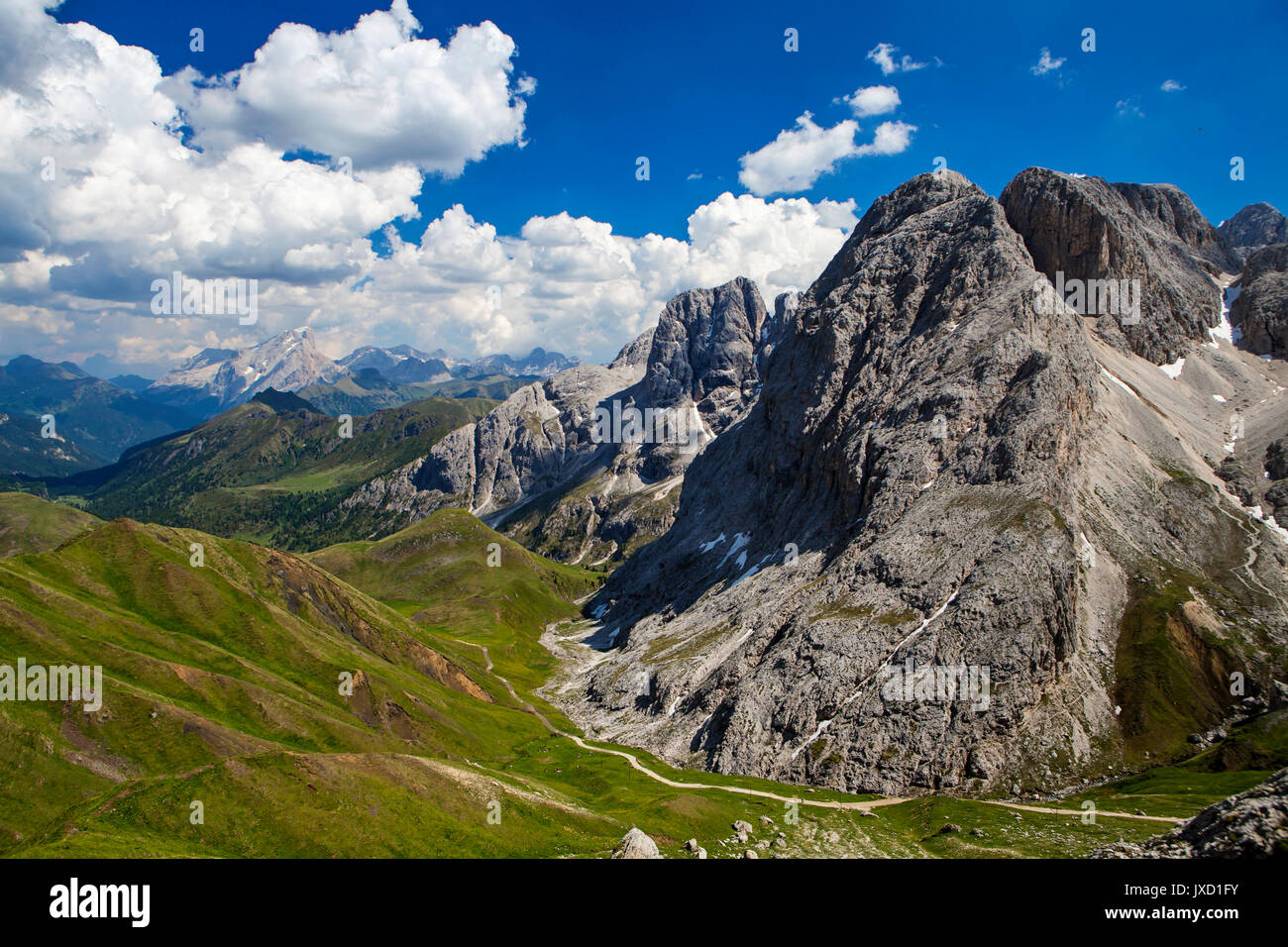 Alpe di Siusi Dolomiti, Italia settentrionale, viste da Escursione dal Rifugio Alpe di Tires - Alpe di Siusi Foto Stock