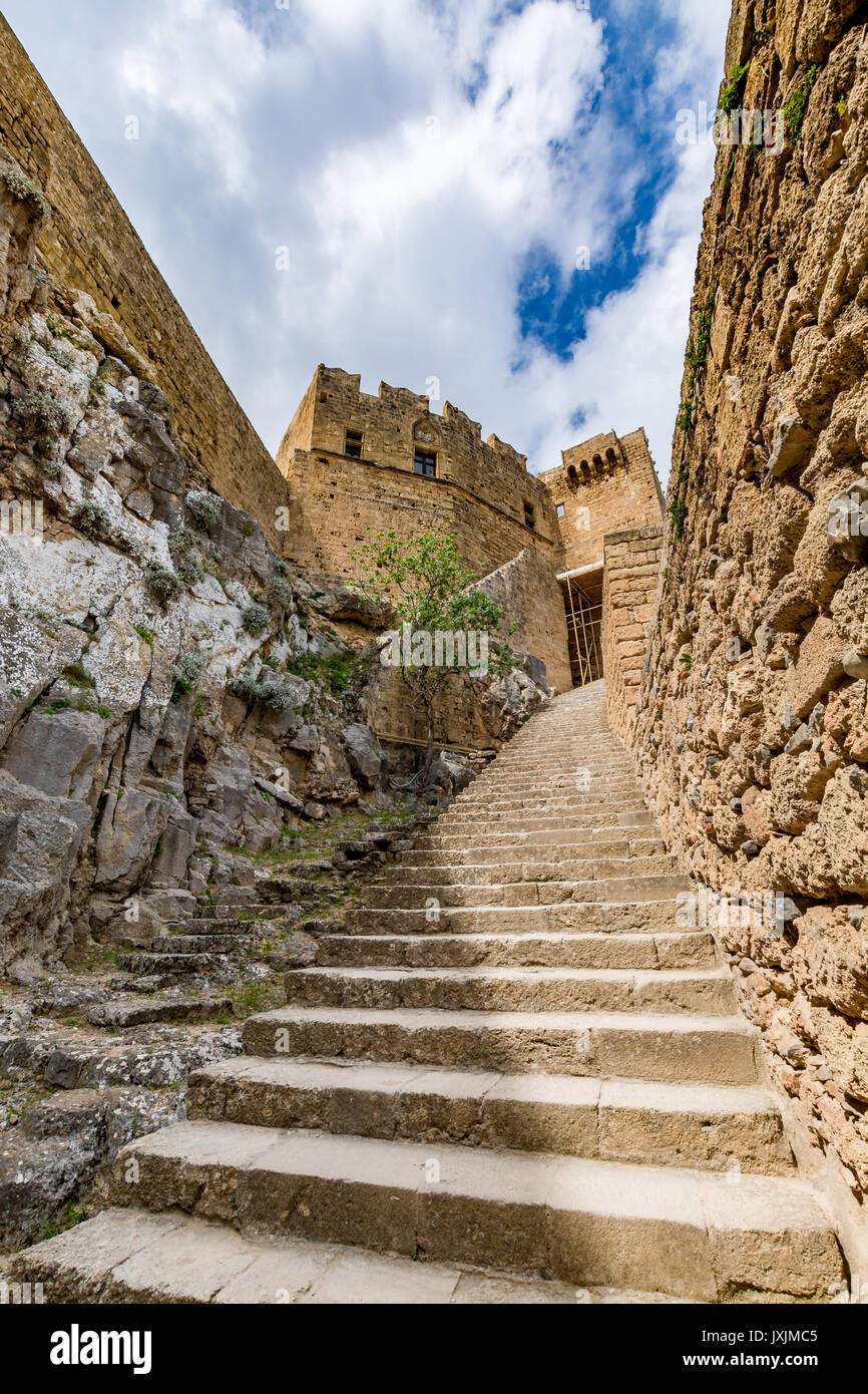 Ingresso principale al castello di Lindos, l' isola di Rodi, Grecia Foto Stock