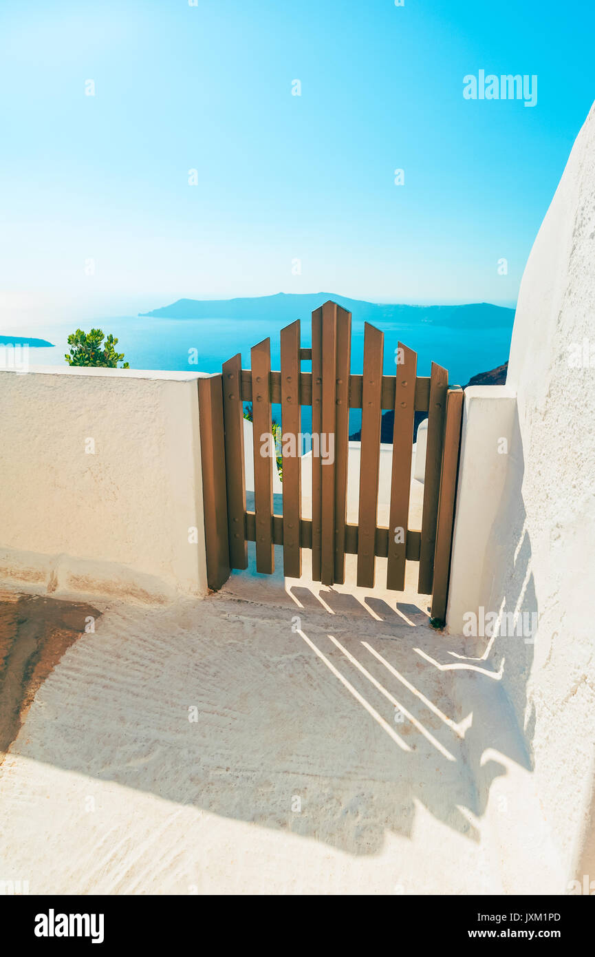 Porta alla proprietà su Santorini Grecia Foto Stock