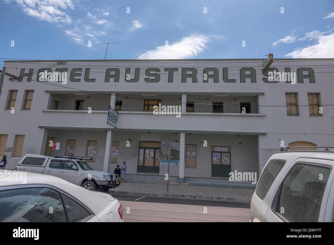 L'Hotel Australasia In Eden Nuovo Galles del Sud è chiuso e in attesa di un rinnovo o Demolishion un centinaio di anno vecchio edificio Foto Stock