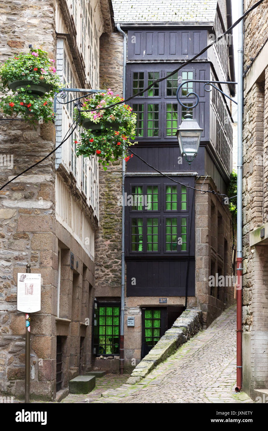 St. Malo città murata, Bretagna; casa medioevale sulla Rue du Pelicot, Saint Malo, Bretagna Francia Foto Stock