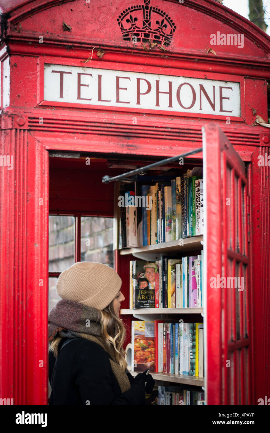 Libreria cabina telefonica Inglese, Mobile londinese con vetri lateral –