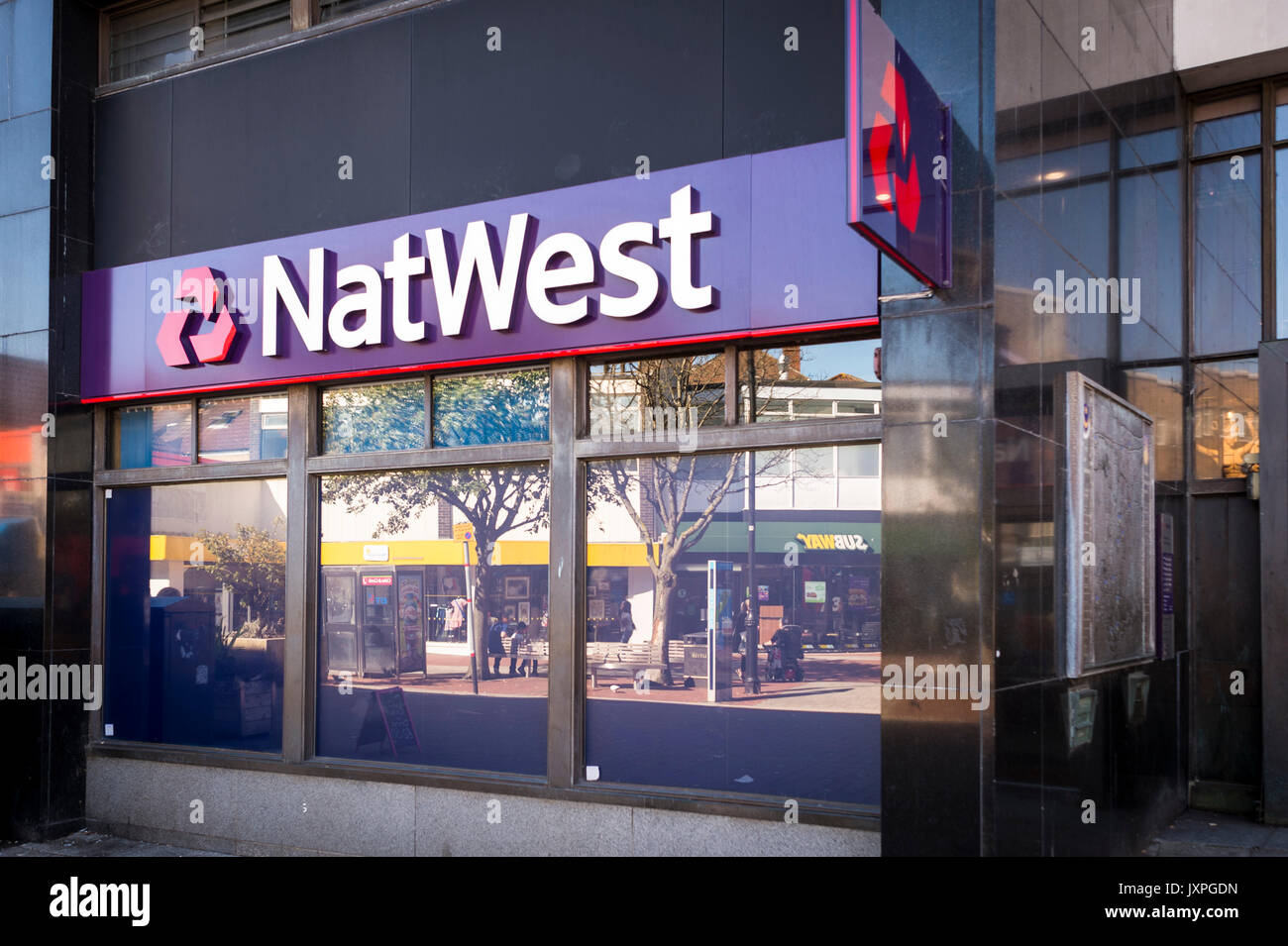 Esterno di un Nat West Bank a Southsea, Hampshire, Regno Unito Foto Stock