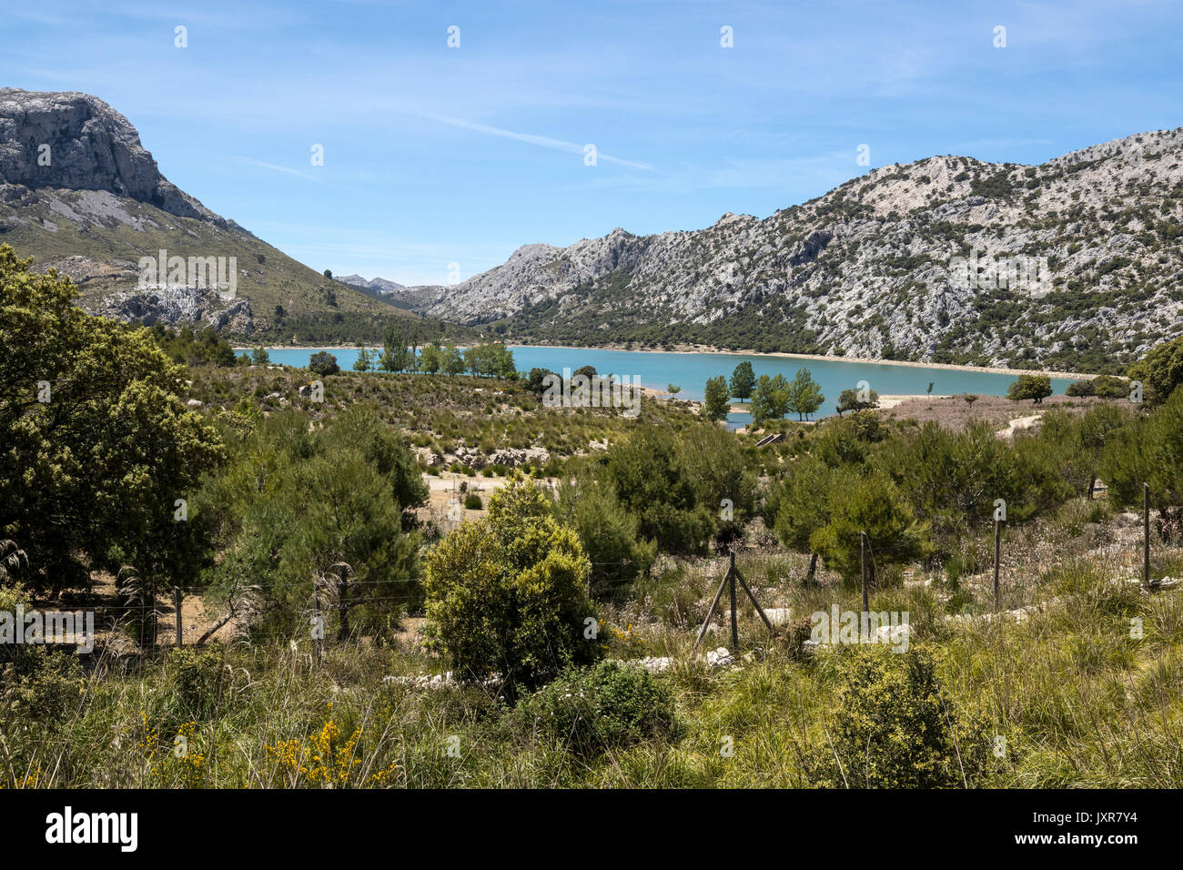 Cuber serbatoio i n thetramuntana montagne Foto Stock
