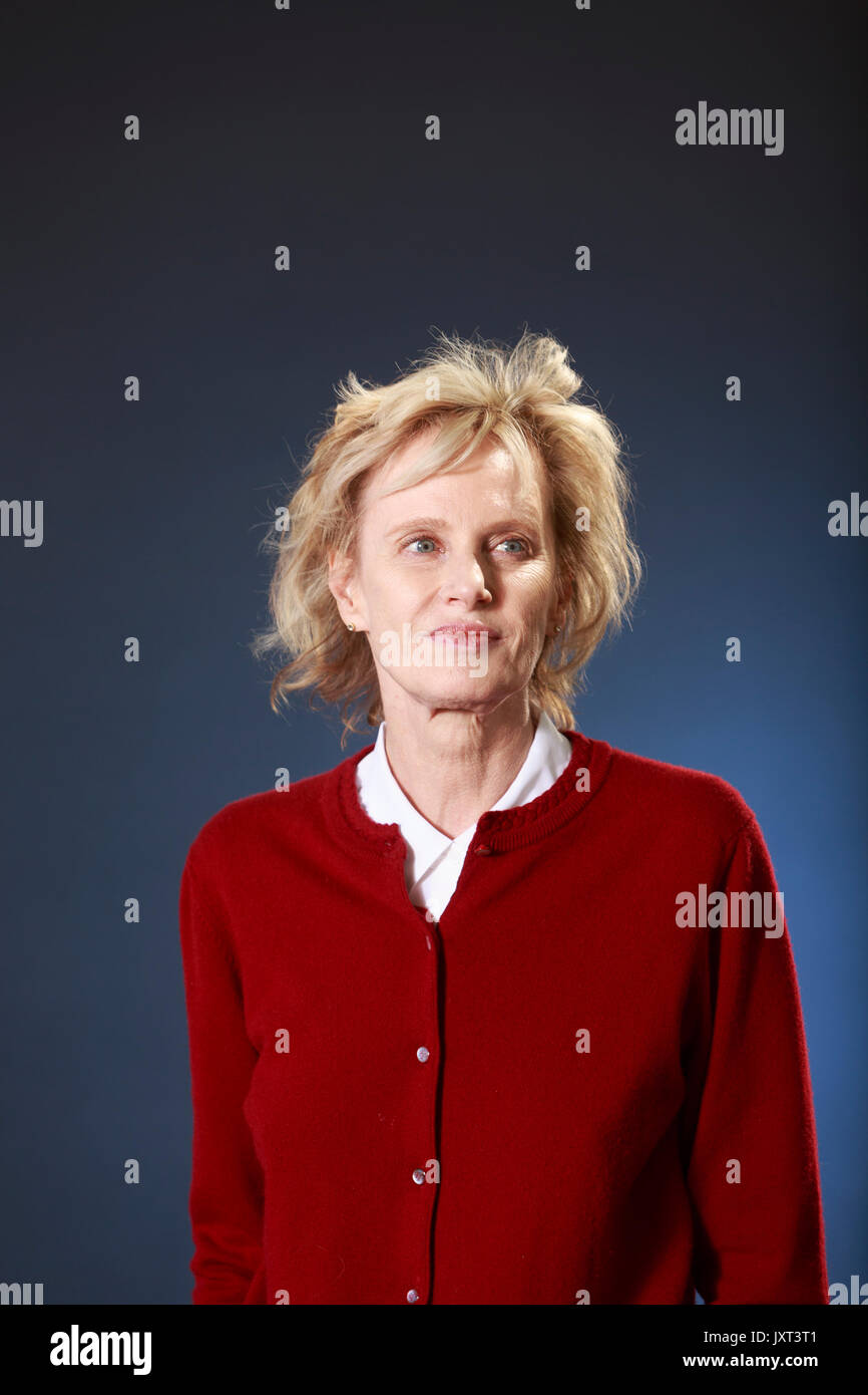 Edimburgo, Scozia 17 agosto. Giorno 6 Edinburgh International Book Festival. Nella foto: Siri Hustvedt American romanziere e saggista. Credito: pak@ Mera/Alamy Live News Foto Stock