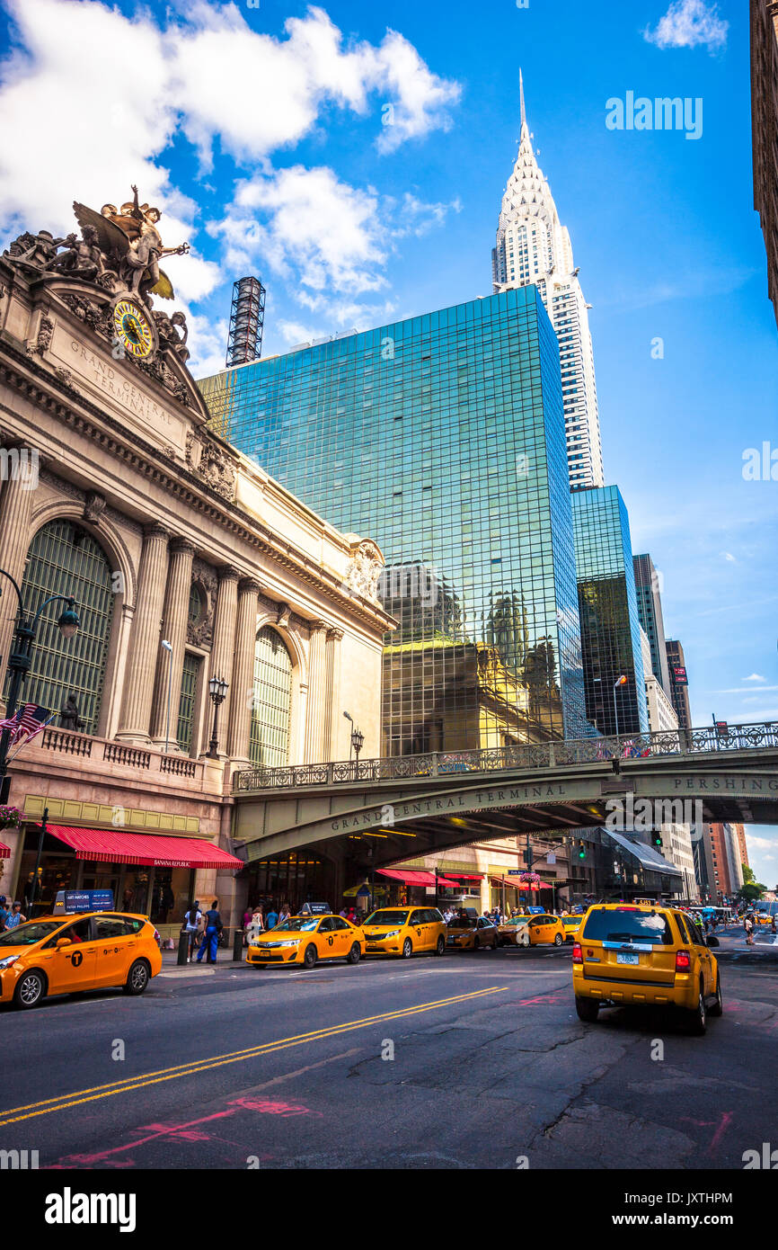 Grand Central Terminal e Chrysler Building sul retro, New York City Foto Stock