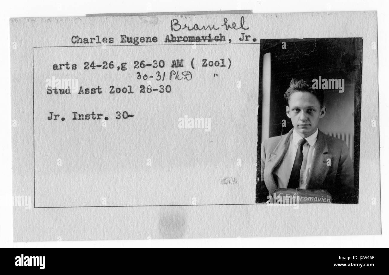 Charles eugene brambel, Charles eugene abromavich, jr ritratto fotografia di brambel (ne abromavich), torace, full face, c 25 anni di età, 1930. Foto Stock