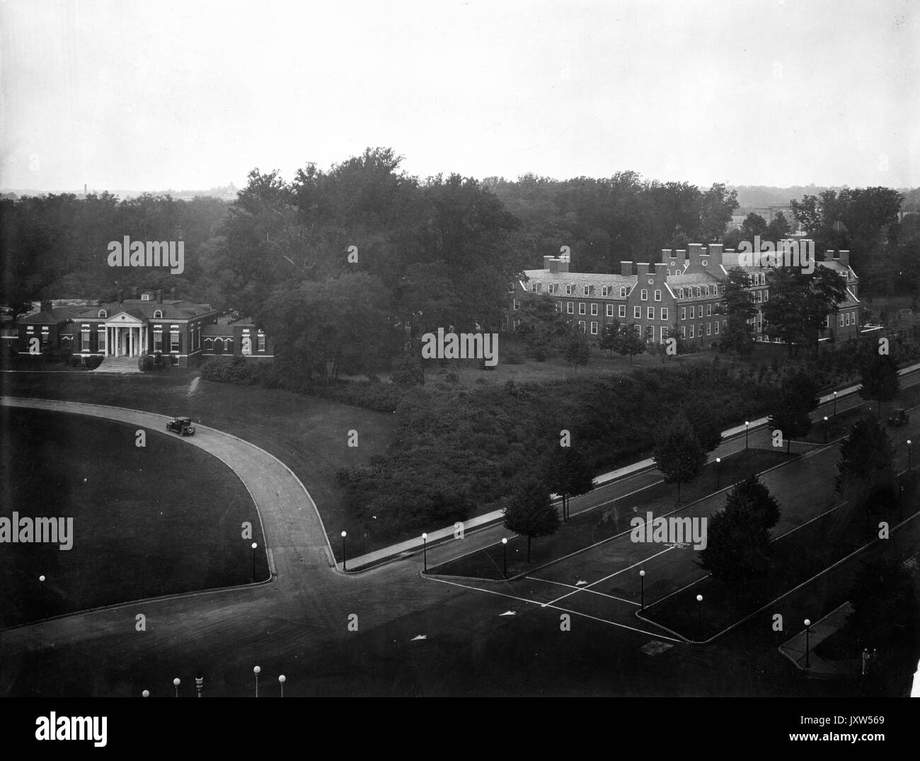 Vedute aeree, homewood guardando verso nord-ovest, homewood house e alumni memorial residences visibile, 1924. Foto Stock