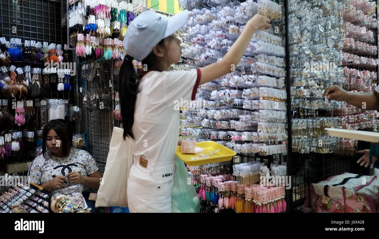 Chinatown Bangkok Vicolo Sampaeng Lane è il miglior Soi per lo shopping in Thailandia Foto Stock